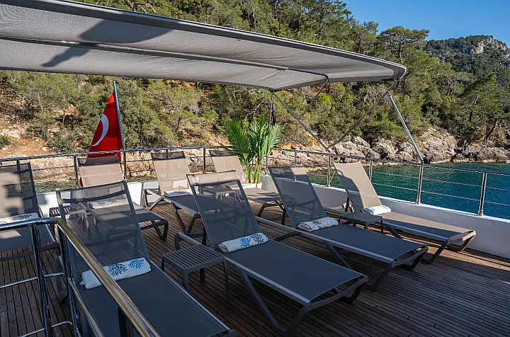 Motoryacht Lila Trawler - 