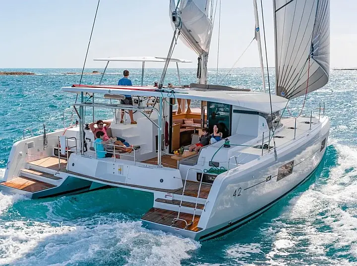 Lagoon 42 - 