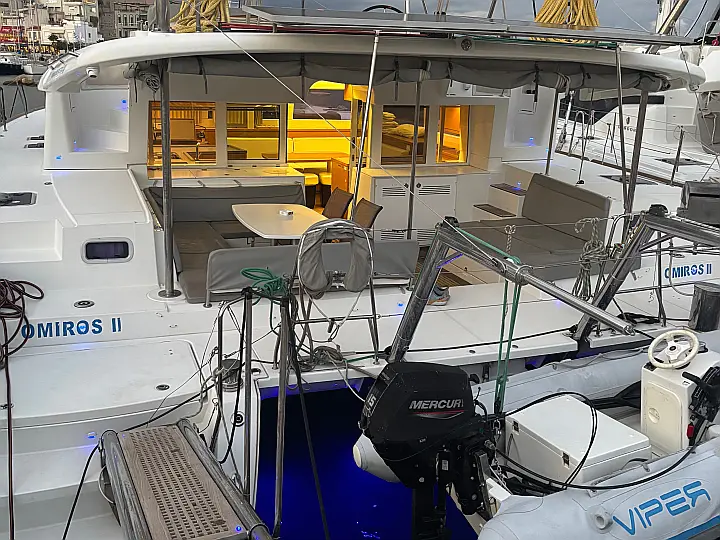 Lagoon 450  Flybridge - Omiros II  - External image