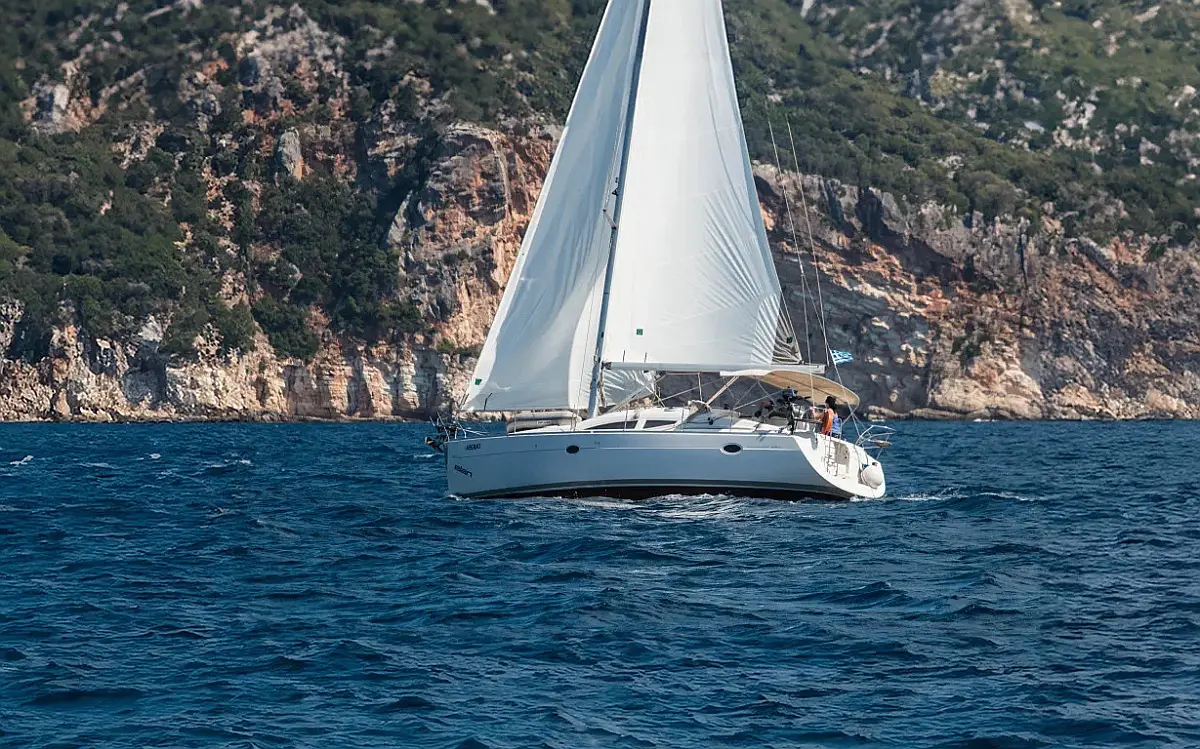 Elan 38