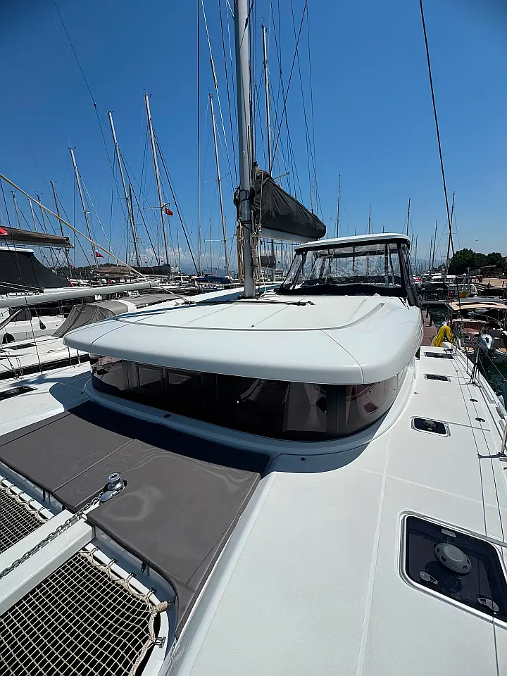 Lagoon 42 - 