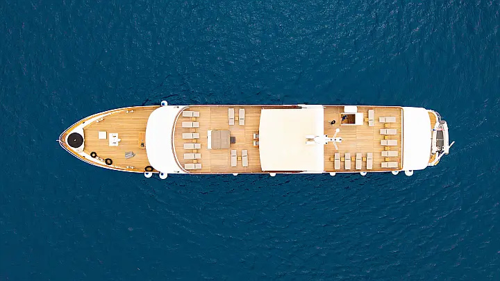 Luxury Motor Yacht - 