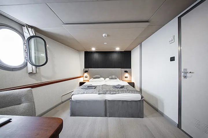 Luxury Motor Yacht - 