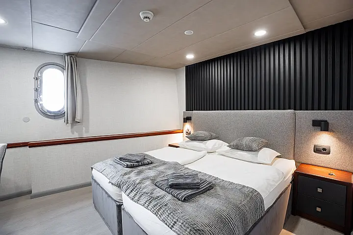 Luxury Motor Yacht - 