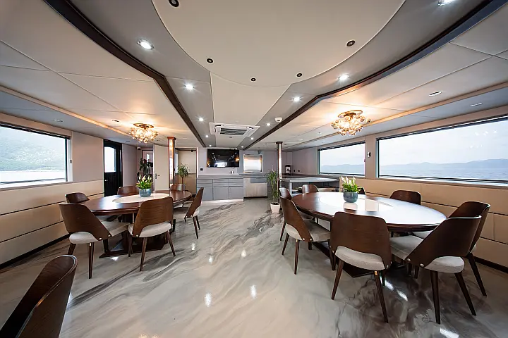 Luxury Motor Yacht - 