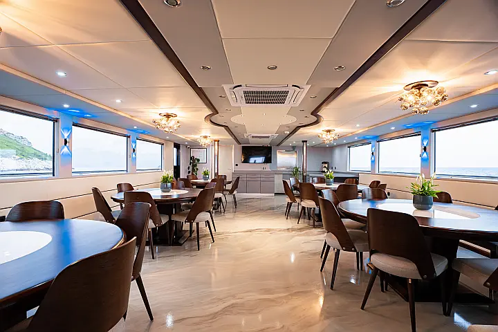 Luxury Motor Yacht - 