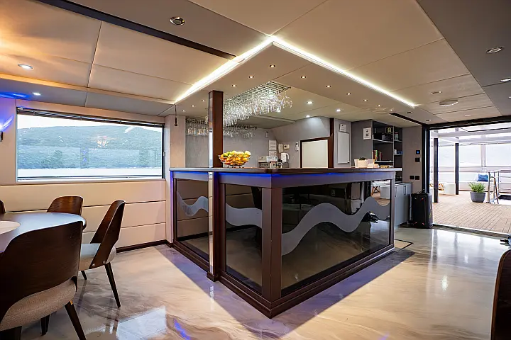 Luxury Motor Yacht - 