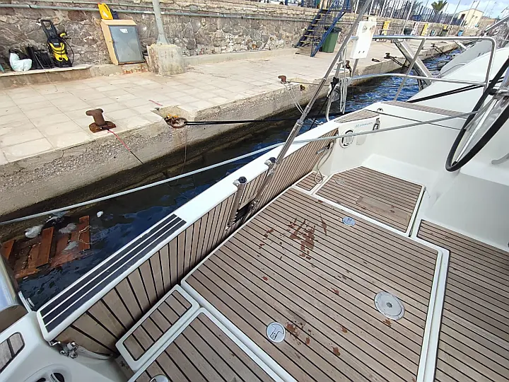 Sun Odyssey 519 - 