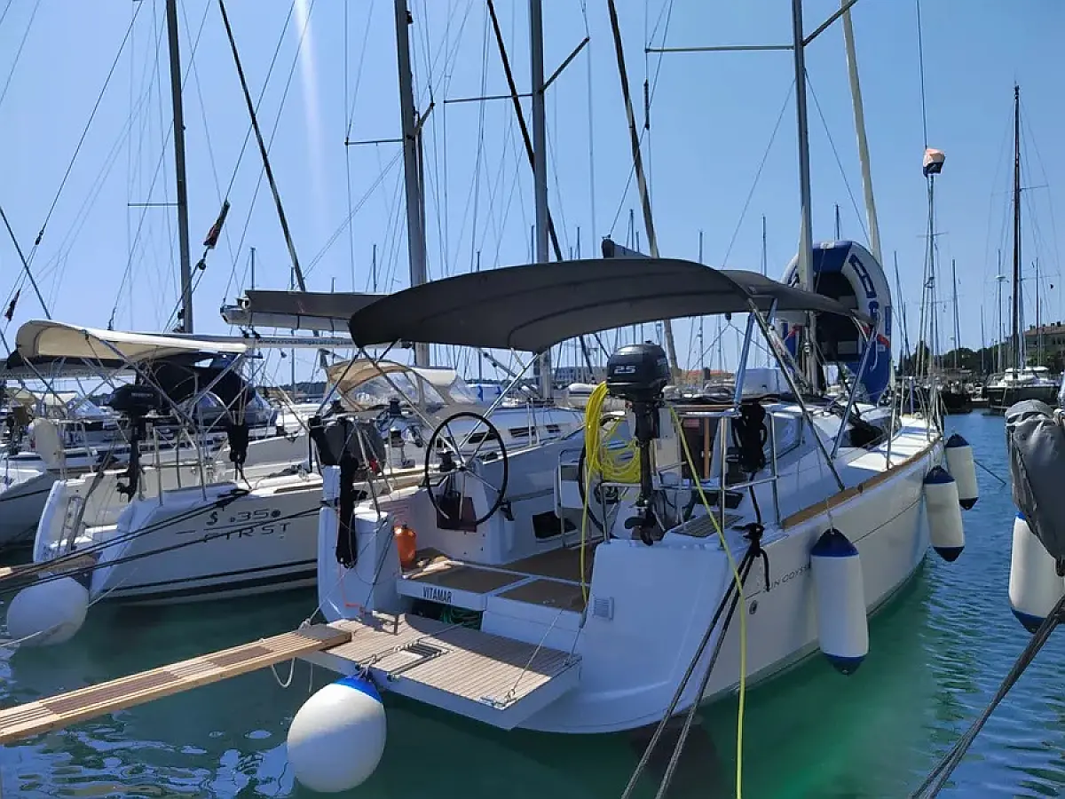 Sun Odyssey 349